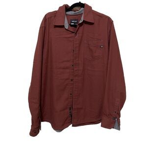 Marmot Men's size Large Maroon Red Long Sleeve Button Down Shirt Outdoor